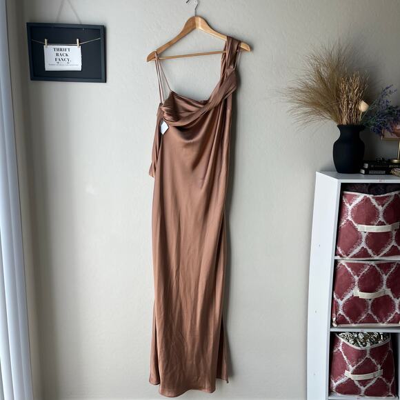 NEW Fame and Partners Dress Francois Bronze Satin Draped Maxi Gown Size 14 - Picture 2 of 10